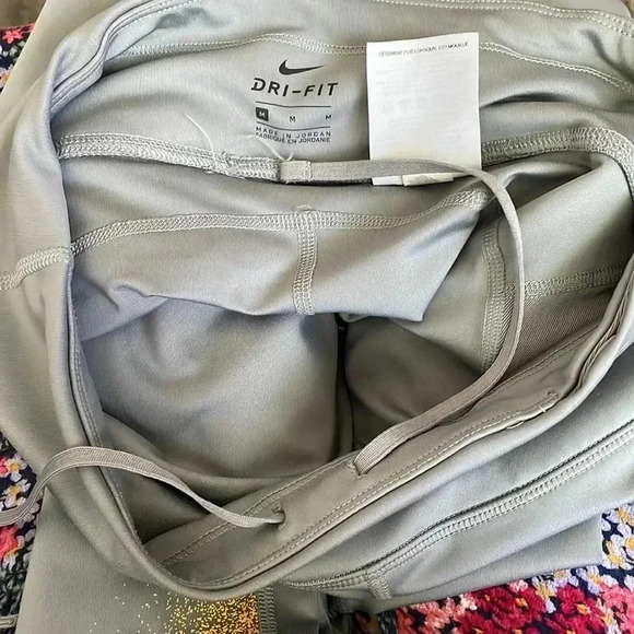 Nike runway high waist tights - Picture 10 of 12